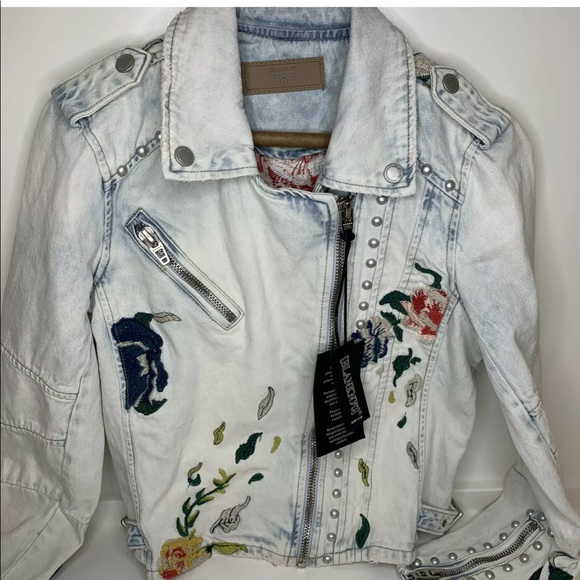 BlankNYC Denim Sitting Pretty Floral Moto Jacket - Picture 11 of 11
